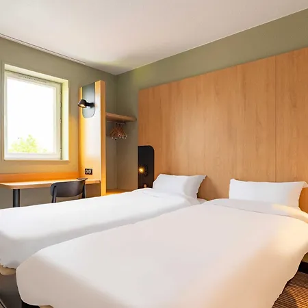 Centre St Pierre 2* Calais