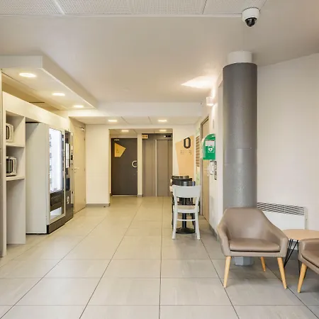 Hotel Centre St Pierre 2*