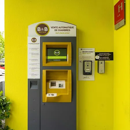 Hotel Centre St Pierre 2*