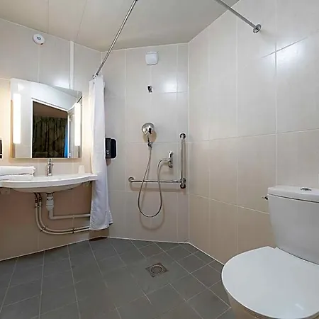 Hotel Centre St Pierre Calais