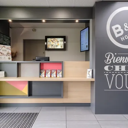 Szálloda Centre St Pierre Calais