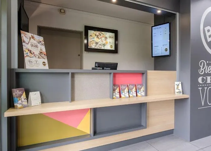 Centre St Pierre Hotel Calais