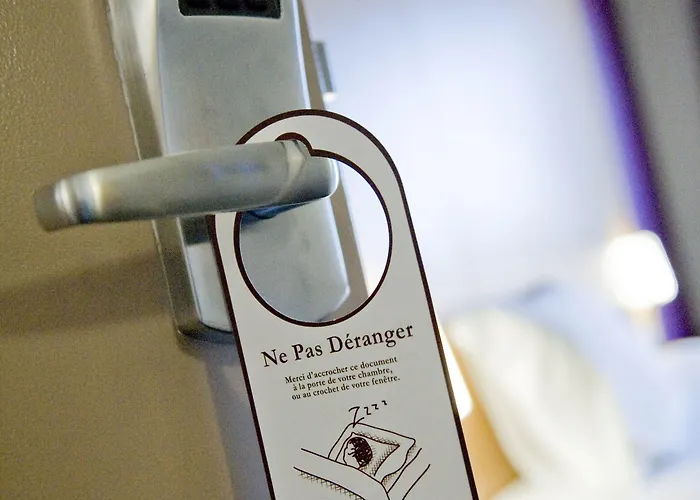 Centre St Pierre Hotel 2*