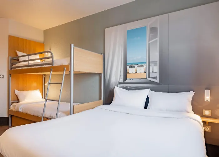 Centre St Pierre Hotel Calais