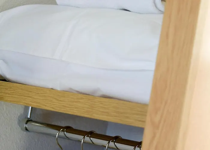 Centre St Pierre Hotel Calais